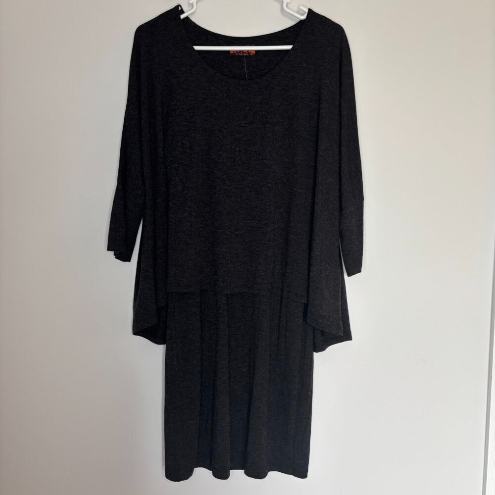 ISLE NEW Dress Women S Dark Gray Stretch One Piece Long Sleeve Flowy $120 Retail